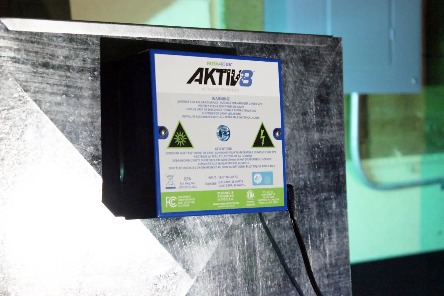 Fresh-Aire UV AKTIV8 Installation An external control unit box for a Fresh-Aire UV AKTIV8 air treatment system professionally mounted to a sheet metal HVAC duct by K Komfort in Milwaukee, Wisconsin.